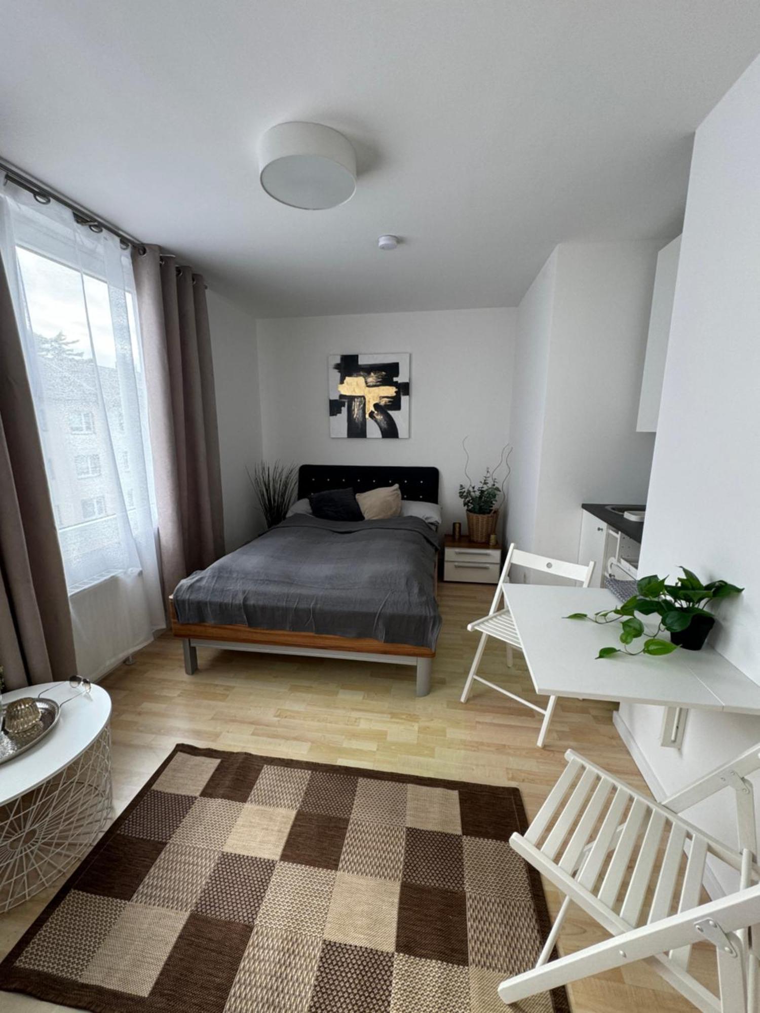 Bonner Altstadt Oase * Бонн